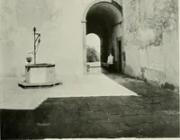 An illustration from Villas of Florence and Tuscany (1922)