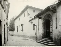 An illustration from Villas of Florence and Tuscany (1922)