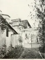 An illustration from Villas of Florence and Tuscany (1922)