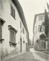An illustration from Villas of Florence and Tuscany (1922)