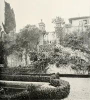 An illustration from Villas of Florence and Tuscany (1922)