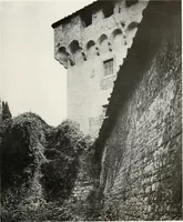 An illustration from Villas of Florence and Tuscany (1922)
