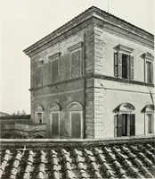 An illustration from Villas of Florence and Tuscany (1922)