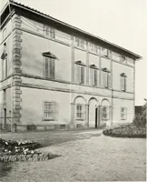 An illustration from Villas of Florence and Tuscany (1922)