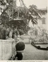 An illustration from Villas of Florence and Tuscany (1922)