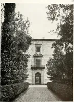An illustration from Villas of Florence and Tuscany (1922)