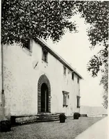 An illustration from Villas of Florence and Tuscany (1922)