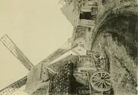 An illustration from Volharding 1905 (1905)
