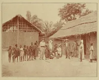 An illustration from Voyage au Dahomey et à la Côte d'Ivoire (1903)
