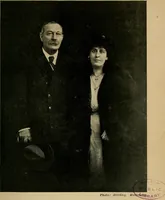 Picture 6 of 11 from The wanderings of a spiritualist (1921), leaf 112