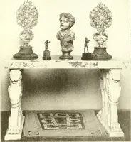 An illustration from Warings' exhibition of Italian art 1909 : furniture, bronzes, tapestries, embroideries, marbles, lace, academy pictures (1909)