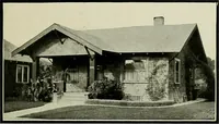 An illustration from West coast bungalows. (1912)