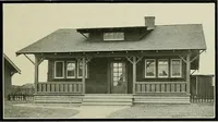An illustration from West coast bungalows. (1912)