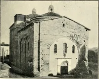 An illustration from Westfranzösische Kuppelkirchen (1904)