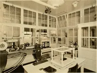 An illustration from Wool and cotton in all forms from yarn to fabric (1921)
