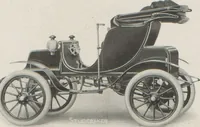 An illustration from Gasoline and electric automobiles / made by Studebaker Automobile Company (1905)