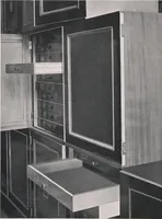 Picture 64 of 75 from General catalogue of show cases, fittings, book cases, stands &c., executed for H.M. Government at the British & Natural History museums (1907), leaf 105