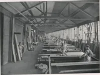 Picture 3 of 75 from General catalogue of show cases, fittings, book cases, stands &c., executed for H.M. Government at the British & Natural History museums (1907), leaf 12