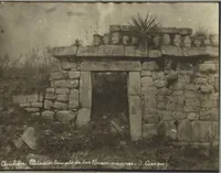 Picture 10 of 45 from 50 original photos of Mexican antiquities, circa 1900-1904 / [ca. half by commerical, half by a competent amateur] (1900), leaf 27