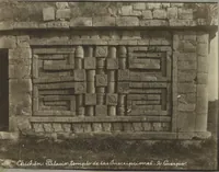 Picture 12 of 45 from 50 original photos of Mexican antiquities, circa 1900-1904 / [ca. half by commerical, half by a competent amateur] (1900), leaf 31