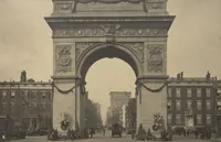 An illustration from [Decorations in the city of New York to honor and welcome the British and French commissions, May 9th to May 13th, 1917 / phot. by Wurts brothers] (1917)