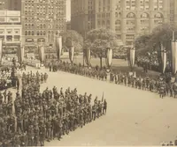 An illustration from [Decorations in the city of New York to honor and welcome the Russian commission, July 6-7, 1917 / phot. by Wurts brothers] (1917)