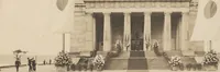 An illustration from [Decorations in the city of New York to honor and welcome the Japanese commission, Sept. 27, 28, 29, 1917 / phot. by Wurts brothers] (1917)