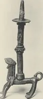 An illustration from Documents de ferronnerie ancienne du XIIe au XVIIIe siècle : recueil de 40 planches comprenant plus de 100 documents de ferronnerie monumentale et de serrurerie fine ... (1922)