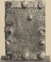 Picture 29 of 102 from Auswahl von kunstgewerblichen Gegenständen aus der retrospectiven Ausstellung der allgemeinen Landes- und Jubiläums-Ausstellung in Prag 1891 (1892), leaf 80