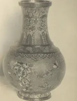 Picture 19 of 23 from Cloisonnés from the collection of John P. Love, the Gables, Green Lane, Northwood, Middlesex, leaf 30