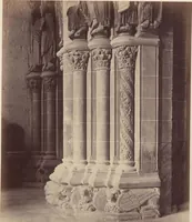 Picture 8 of 21 from The Cathedral of Santiago de Compostella in Spain, showing especially the sculpture of the Pórtico de la Gloria by Mestre Mateo / a series of twenty photographs recently taken by Thurston Thompson (1868), leaf 22