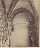 Picture 12 of 21 from The Cathedral of Santiago de Compostella in Spain, showing especially the sculpture of the Pórtico de la Gloria by Mestre Mateo / a series of twenty photographs recently taken by Thurston Thompson (1868), leaf 30