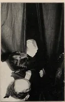An illustration from Phenomena of materialisation : a contribution to the investigation of mediumistic teleplastics / by Baron von Schrenck Notzing ; translated by E.E. Fournier d'Albe. (1923)